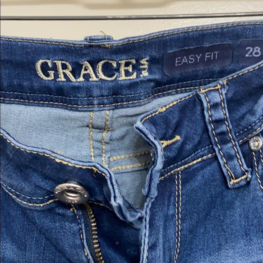Distressed jeans - Picture 3 of 5